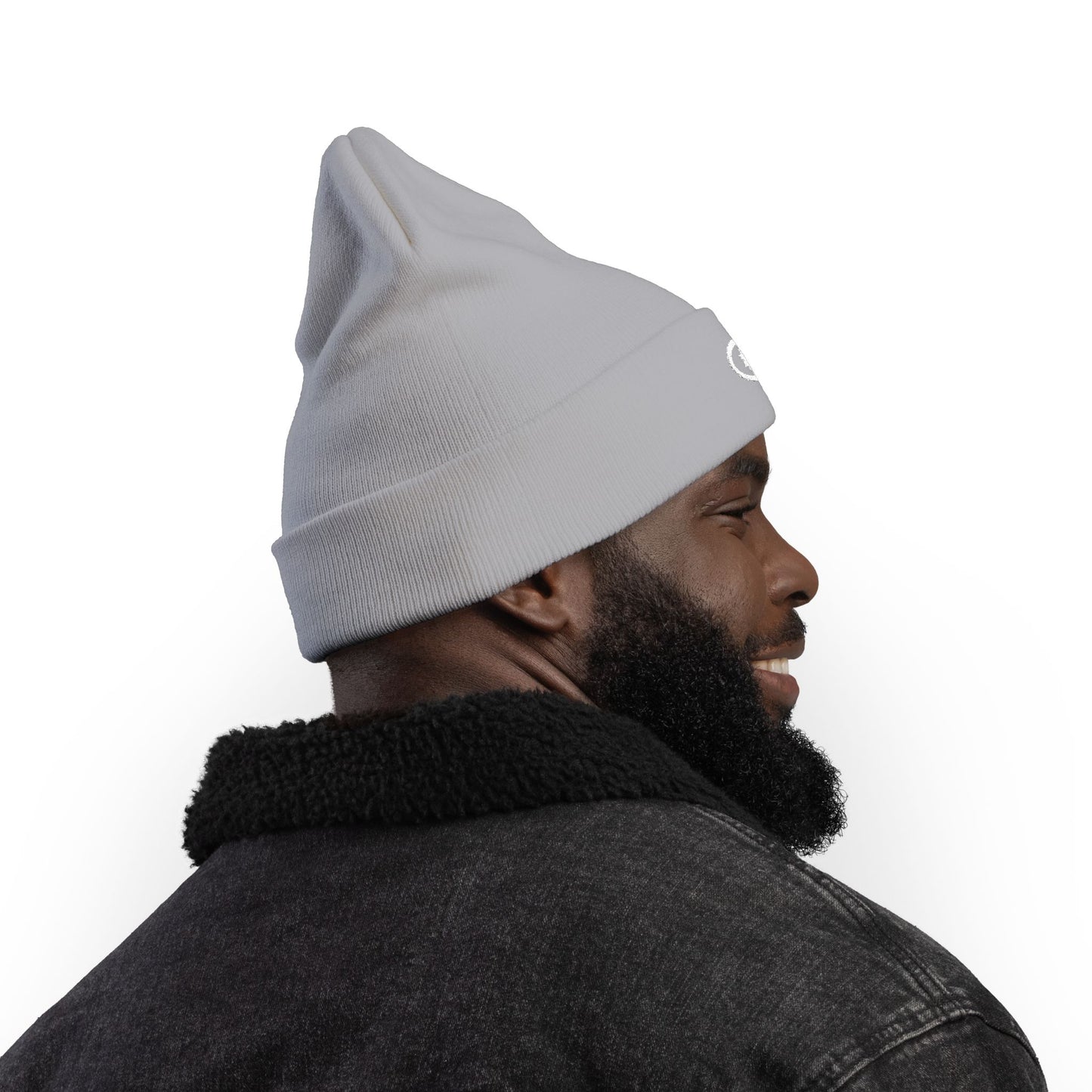 NOIRÉ - Knit Beanie