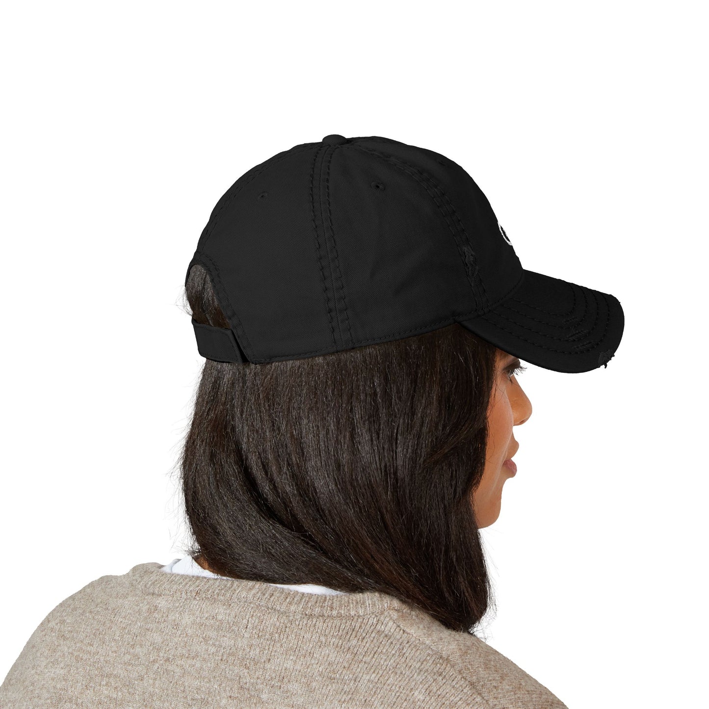 NOIRÉ - DISTRESSED CAP