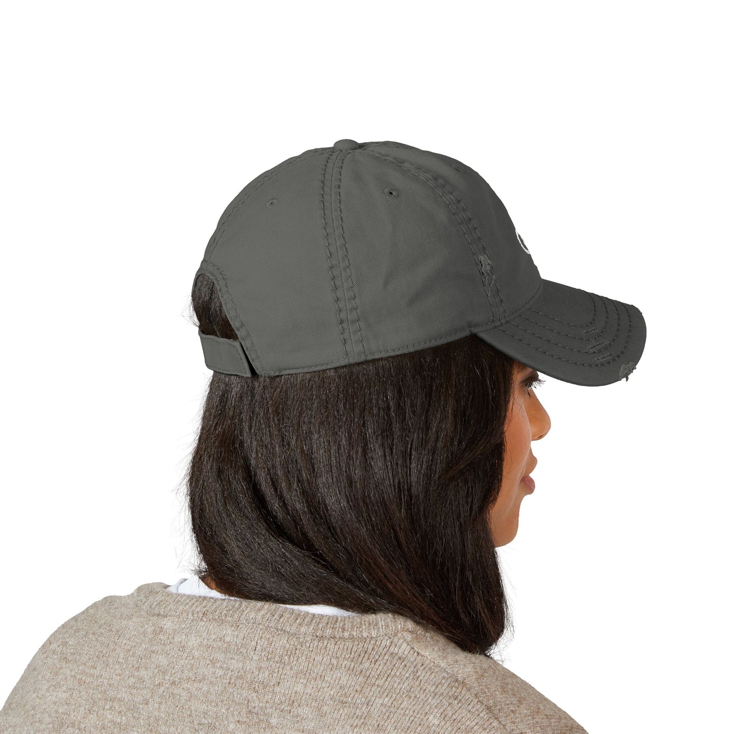 NOIRÉ - DISTRESSED CAP