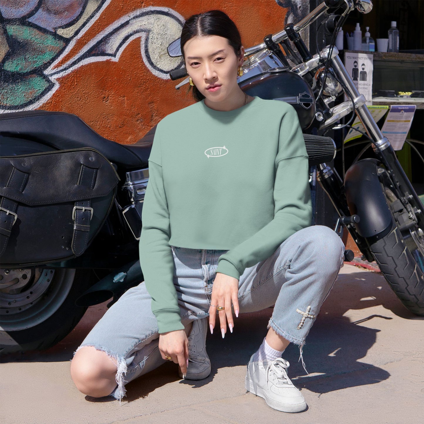 NOIRÉ - Cropped Sweatshirt