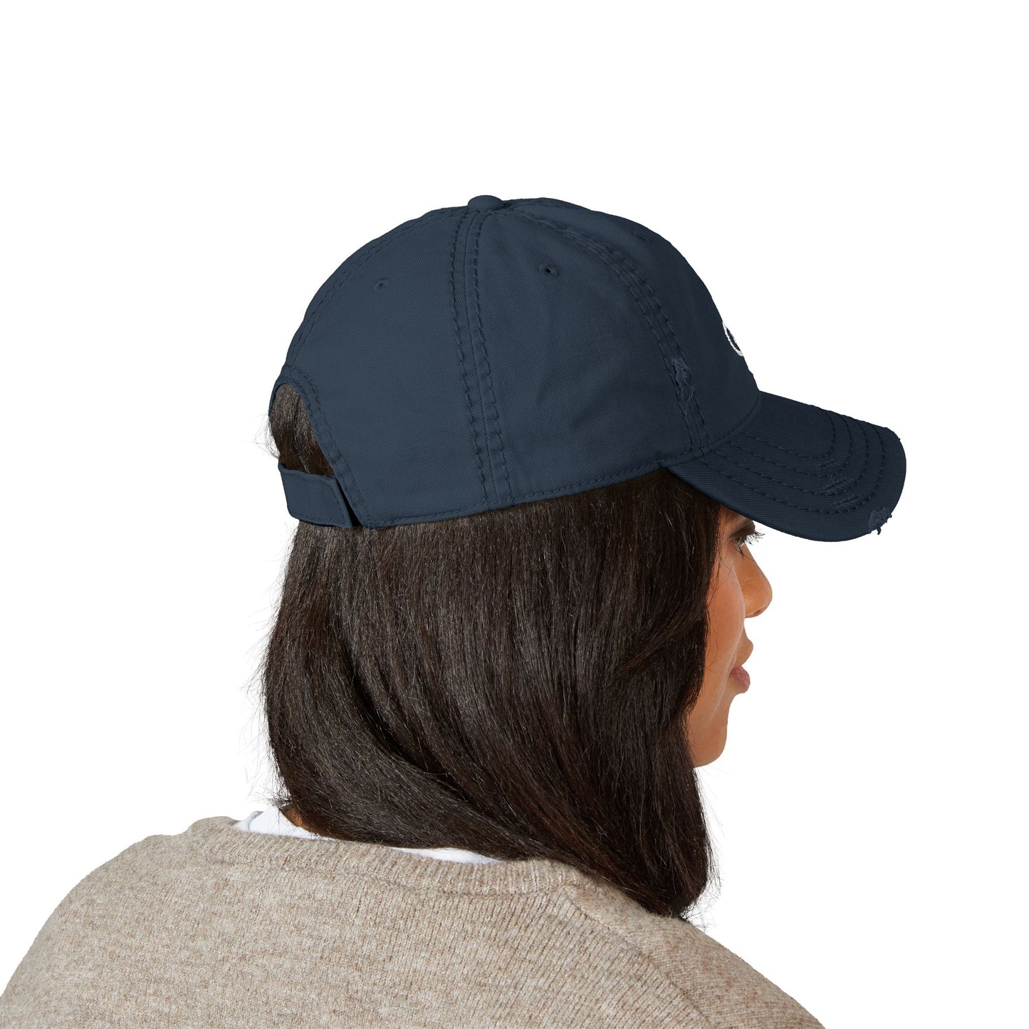NOIRÉ - DISTRESSED CAP