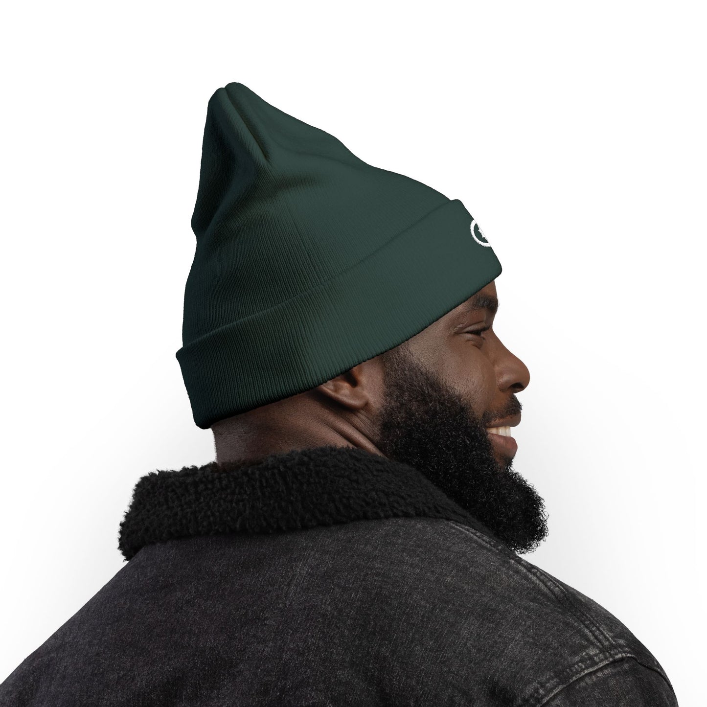 NOIRÉ - Knit Beanie