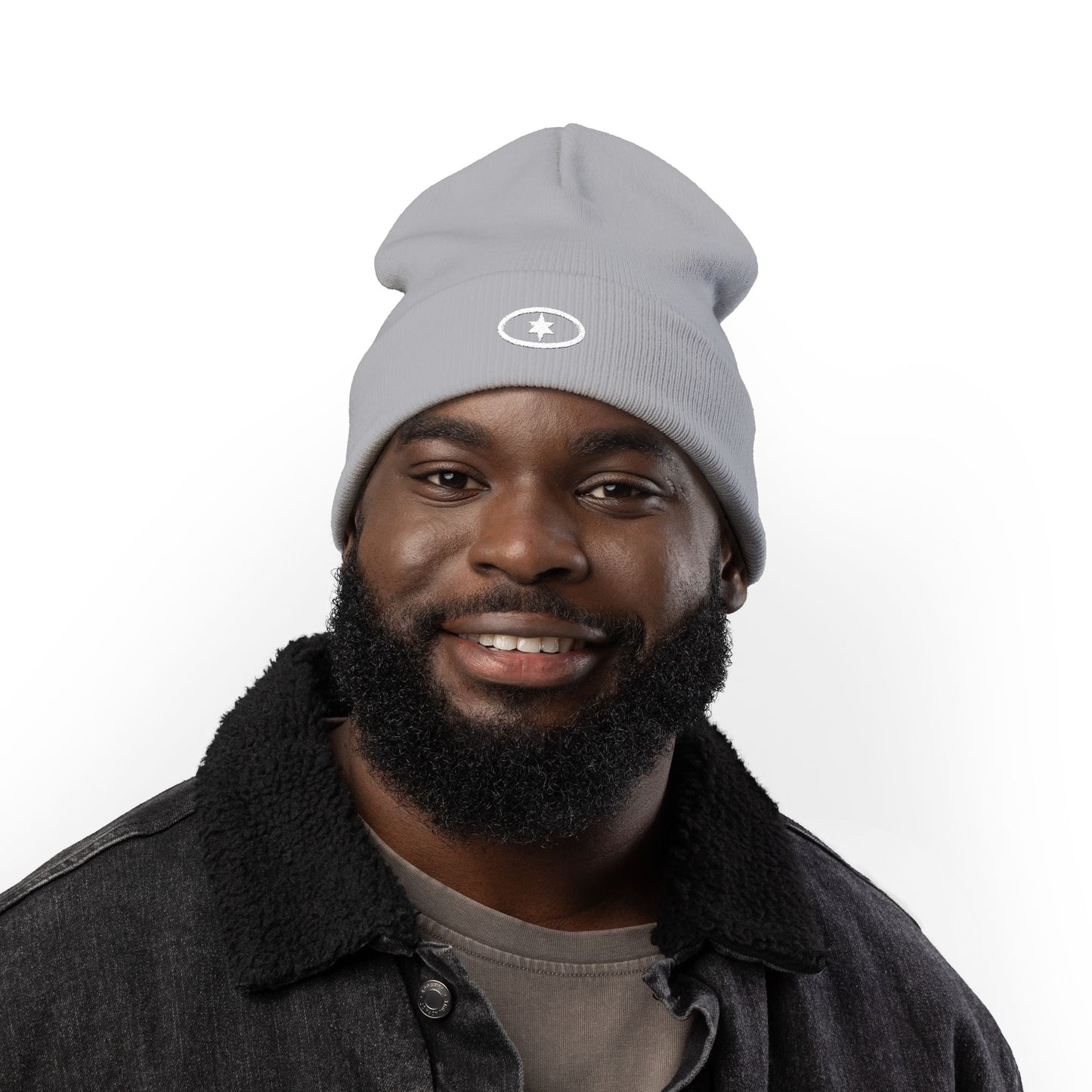 NOIRÉ - Knit Beanie