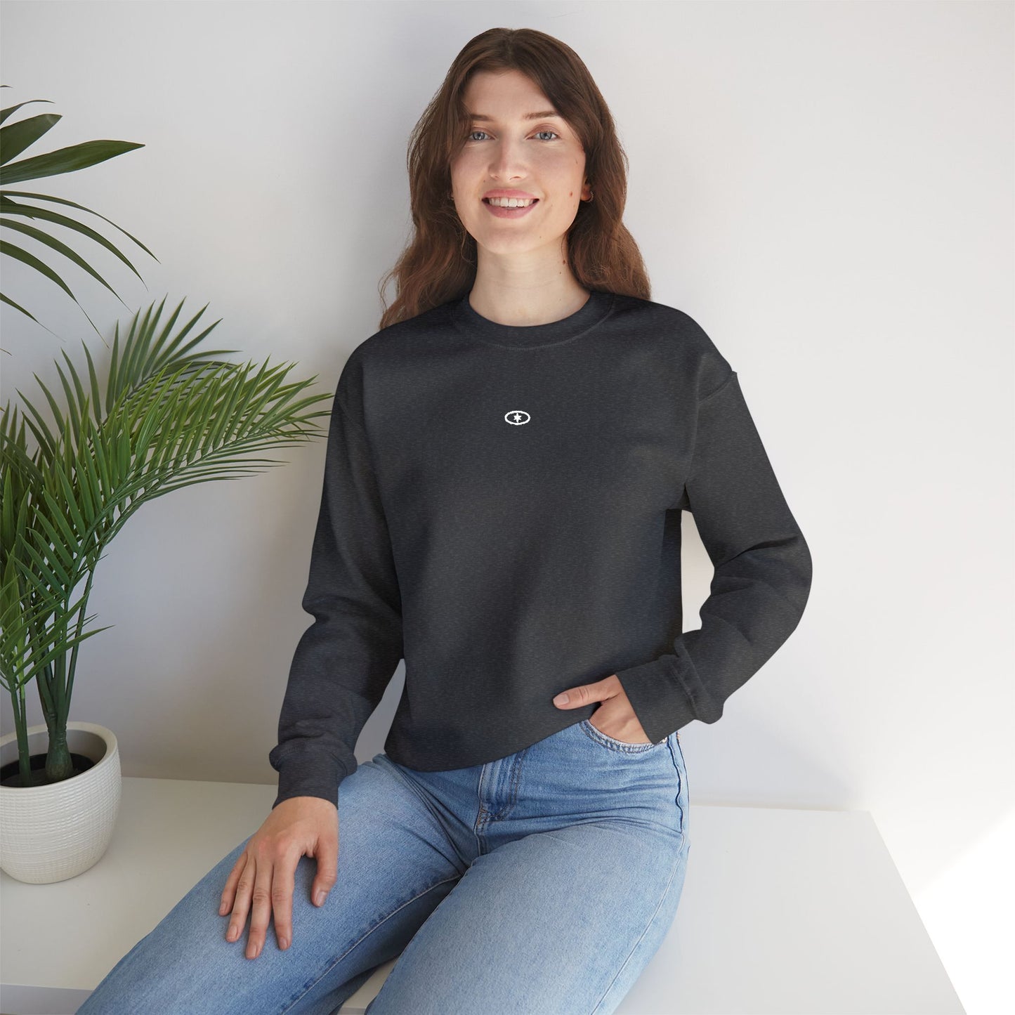NOIRÉ - AP Sweatshirt